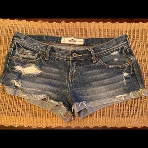Hollister jean shorts
